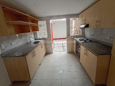 Casa de 4 alcobas en arriendo en Lagos I, Floridablanca, 100 m² · foto 3 de 19