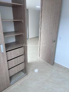 Apartamento en arriendo en Mensuli, Floridablanca · foto 9 de 15