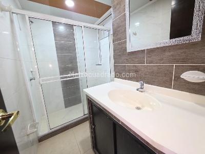 Apartamento en arriendo en Altamira, Palmira · foto 5 de 14