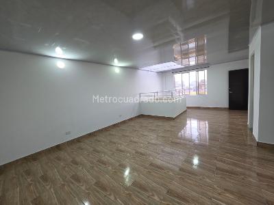 Apartamento en arriendo en Altamira, Palmira · foto 9 de 14