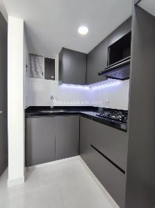 Apartamento de 3 alcobas en venta en Los Guayacanes, Cali, 60 m² · foto 12 de 18