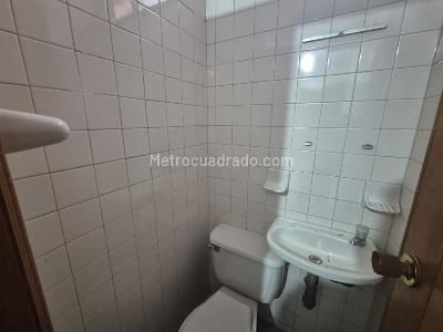 Apartaestudio en arriendo en Cabecera Del Llano, Bucaramanga, 48 m² · foto 9 de 11