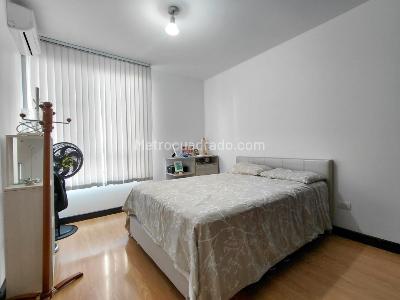 Apartamento de 3 alcobas en venta en Santa Teresita, Cali, 100 m² · foto 13 de 20