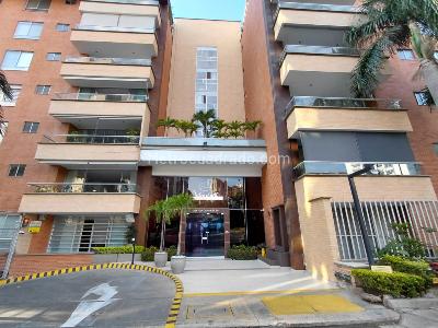 Apartamento de 3 alcobas en venta en Santa Teresita, Cali, 100 m² · foto 1 de 20