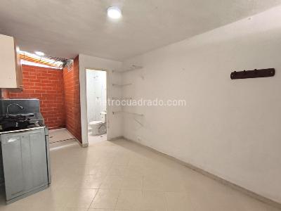 Apartaestudio en arriendo en El Guabal, Cali, 30 m² · foto 4 de 10