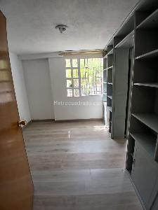 Apartaestudio en arriendo en La Floresta, Bogotá, 25 m² · foto 7 de 13