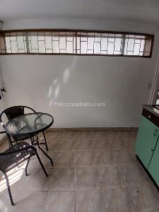 Apartaestudio en arriendo en La Floresta, Bogotá, 25 m² · foto 8 de 13