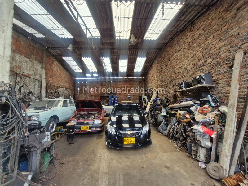 Bodega en Venta, ENGATIVA VILLA GLADYS, Bogotá D.C. - Más