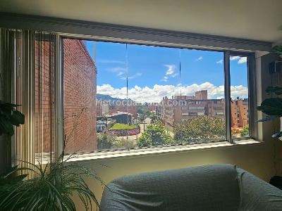 Apartamento en venta en Santa Barbara Central, Bogotá · foto 5 de 13