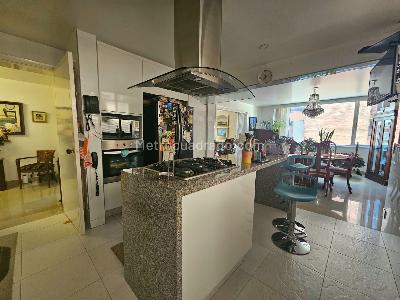 Apartamento en venta en Santa Barbara Central, Bogotá · foto 7 de 13