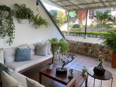 Apartamento de 4 alcobas en venta en Altos De Cristales, Cali, 100 m² · foto 11 de 15