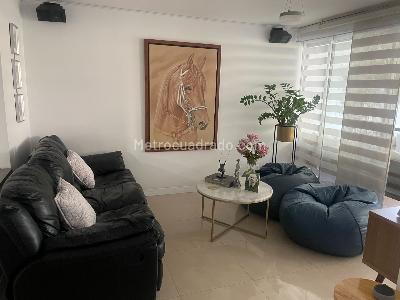 Apartamento de 4 alcobas en venta en Altos De Cristales, Cali, 100 m² · foto 3 de 15