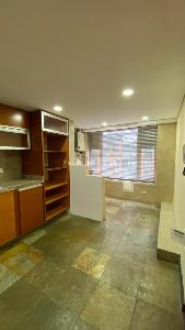 Apartamento de 3 alcobas en venta en Cedritos, Bogotá, 202 m² · foto 2 de 17