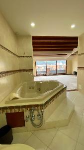 Apartamento de 3 alcobas en venta en Cedritos, Bogotá, 202 m² · foto 5 de 17