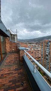 Apartamento de 3 alcobas en venta en Cedritos, Bogotá, 202 m² · foto 6 de 17