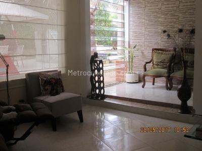 Casa de 3 alcobas en venta en Neiva, Neiva, 500 m² · foto 8 de 20