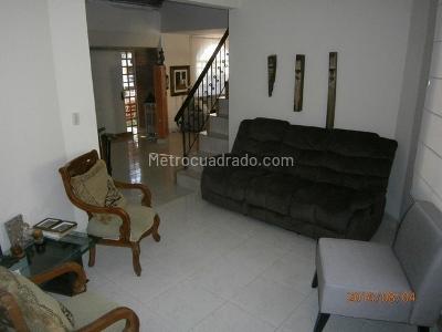 Casa de 3 alcobas en venta en Neiva, Neiva, 500 m² · foto 9 de 20