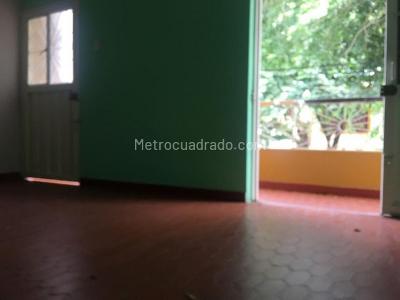 Apartamento de 3 alcobas en venta en Gaitan, Girardot, 112 m² · foto 3 de 20