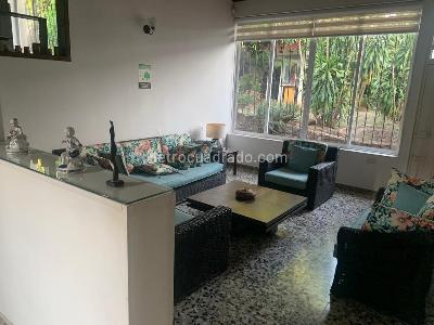 Casa de 3 alcobas en venta en Girardot, Girardot, 1280 m² · foto 5 de 20