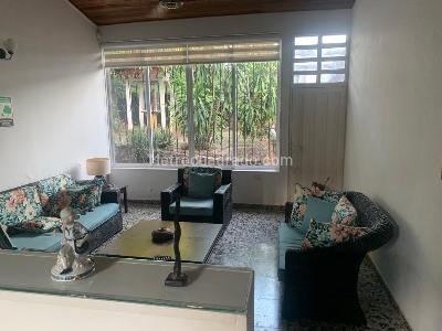 Casa de 3 alcobas en venta en Girardot, Girardot, 1280 m² · foto 6 de 20