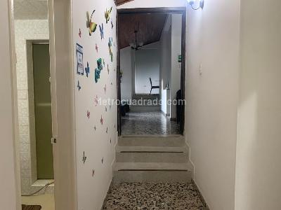 Casa de 3 alcobas en venta en Girardot, Girardot, 1280 m² · foto 13 de 20