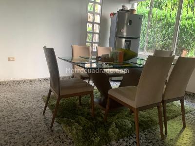 Casa de 3 alcobas en venta en Girardot, Girardot, 1280 m² · foto 15 de 20
