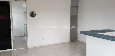 Casa de 5 alcobas en venta en Rosa Blanca, Girardot, 275 m² · foto 18 de 20