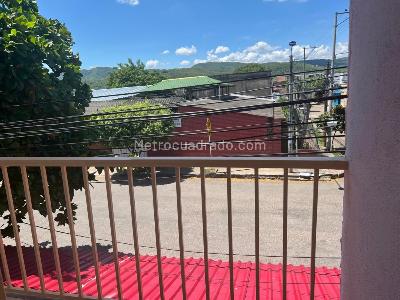 Apartamento de 4 alcobas en venta en Girardot, Girardot, 188 m² · foto 18 de 20