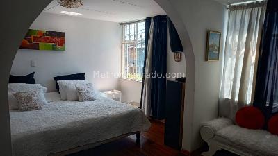 Casa de 5 alcobas en venta en Campin, Bogotá, 300 m² · foto 13 de 20