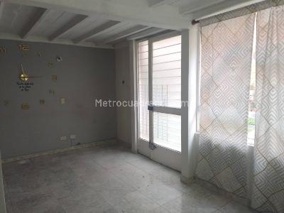 Casa de 3 alcobas en venta en San Mateo, Soacha, 64 m² · foto 4 de 20