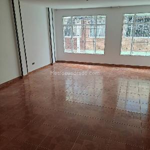 Casa en venta en Roma, Bogotá · foto 2 de 14