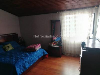 Casa en venta en Villa Luz, Bogotá · foto 7 de 18