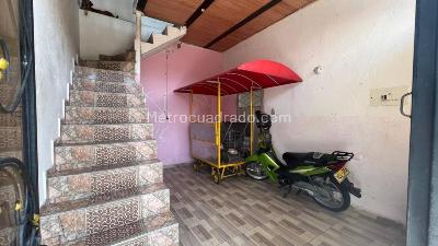 Casa de 5 alcobas en venta en San Antonio, Girardot, 111 m² · foto 6 de 19