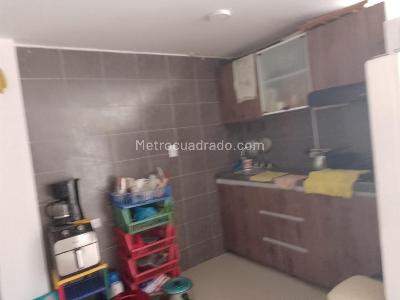 Casa de 5 alcobas en venta en Versalles, Bogotá, 150 m² · foto 16 de 19