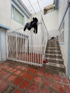 Casa de 5 alcobas en venta en Versalles, Bogotá, 150 m² · foto 4 de 19