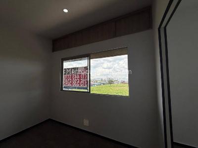 Apartamento en venta en Mosquera, Mosquera · foto 3 de 19