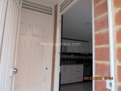 Casa de 3 alcobas en venta en Pradera De Suba, Bogotá, 78 m² · foto 3 de 20