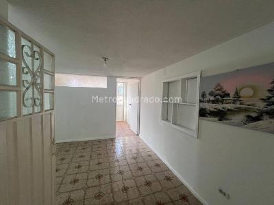 Casa de 5 alcobas en venta en Chapinero, Bogotá, 240 m² · foto 13 de 20