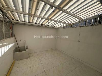 Casa de 5 alcobas en venta en Chapinero, Bogotá, 240 m² · foto 16 de 20
