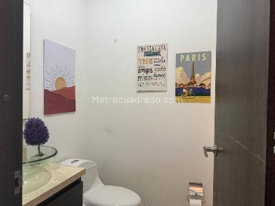 Apartamento de 2 alcobas en venta en Girardot, Girardot, 97 m² · foto 12 de 18