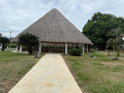 Apartamento de 2 alcobas en venta en Girardot, Girardot, 97 m² · foto 13 de 18