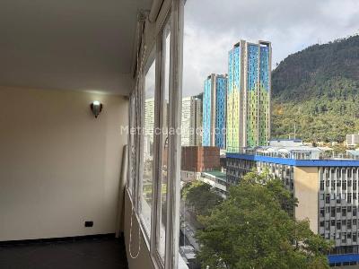Apartaestudio en venta en Las Aguas, Bogotá, 48 m² · foto 17 de 20