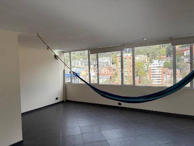 Apartaestudio en venta en Las Aguas, Bogotá, 48 m² · foto 8 de 20