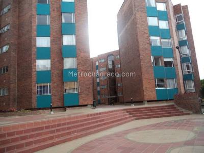 Apartamento de 3 alcobas en arriendo en Quirinal, Bogotá, 92 m² · foto 2 de 20