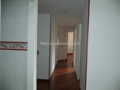 Apartamento de 3 alcobas en arriendo en Quirinal, Bogotá, 92 m² · foto 8 de 20