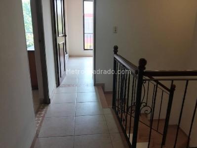 Casa de 3 alcobas en venta en Villas De Guadalquivir, Girardot, 72 m² · foto 14 de 20