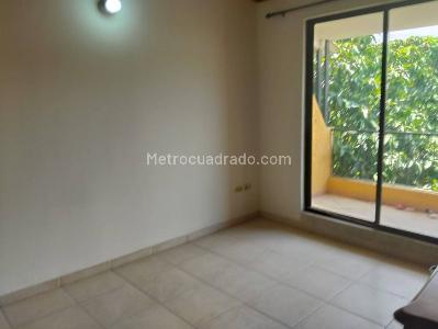 Casa de 3 alcobas en venta en Villas De Guadalquivir, Girardot, 72 m² · foto 18 de 20
