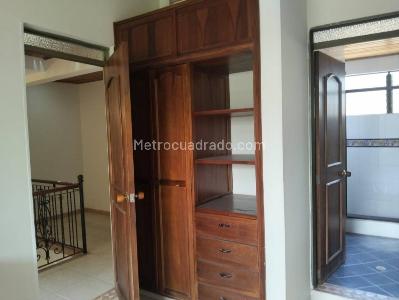 Casa de 3 alcobas en venta en Villas De Guadalquivir, Girardot, 72 m² · foto 20 de 20