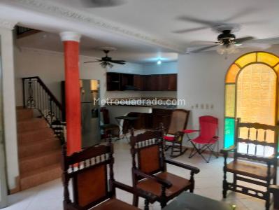 Casa de 3 alcobas en venta en Villas De Guadalquivir, Girardot, 72 m² · foto 5 de 20