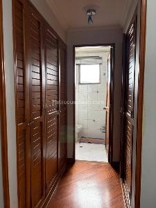 Apartamento de 3 alcobas en venta en Pontevedra, Bogotá, 146 m² · foto 14 de 20